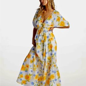 NWT Billabong “Lost in Love” Maxi Dress